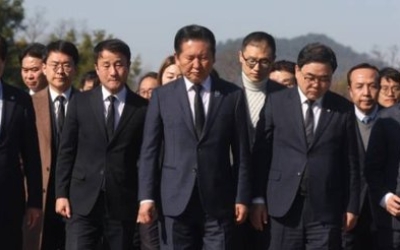 서부 이어 동부… 닷새 만에 경남 다시 찾은 민주